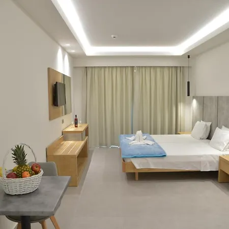 Emerald Aparthotel Kremastí
